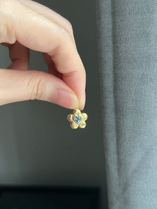 14k yellow gold natural blue heart sapphire flower