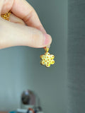 Lock-it Locket collection : 14k yellow gold flower scent locket pendant charm